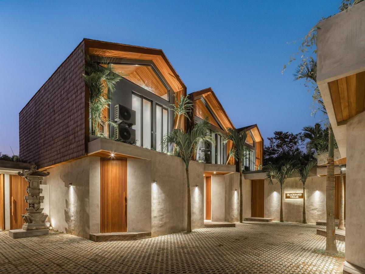 Blacksand Villas Canggu Exterior photo
