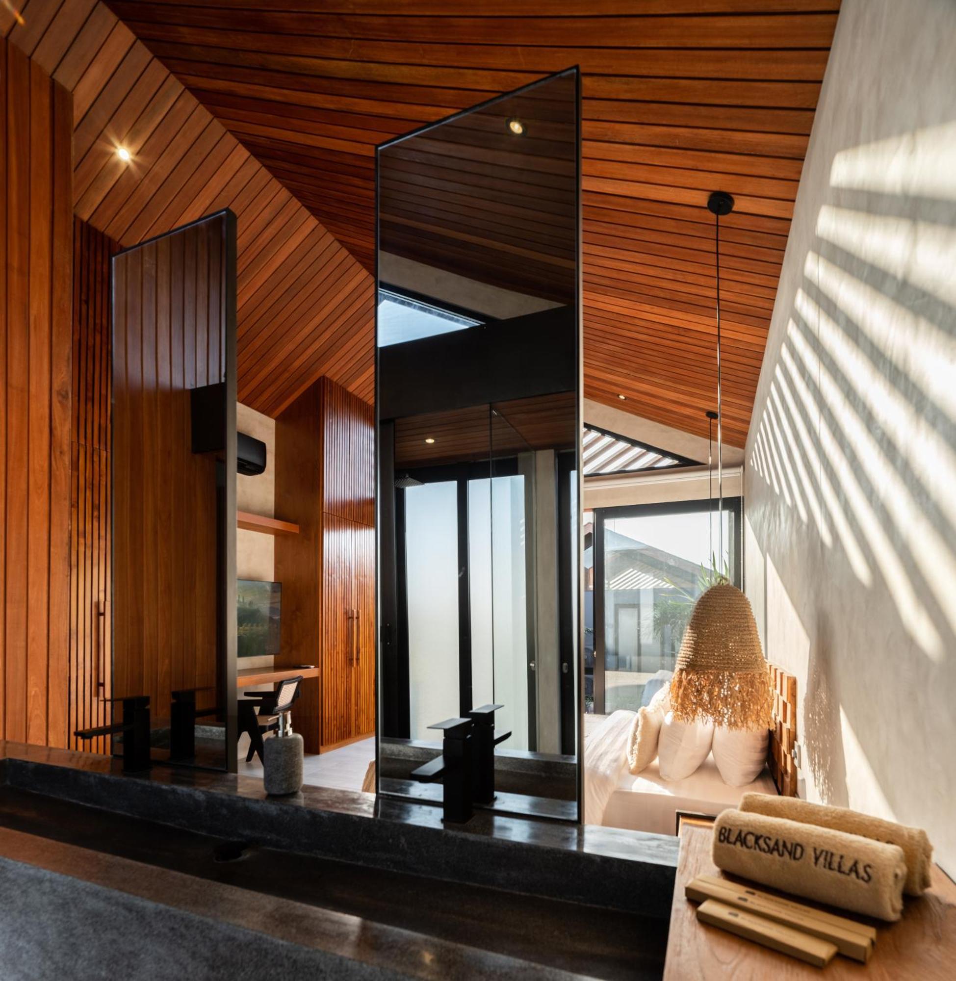 Blacksand Villas Canggu Exterior photo